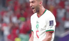 开云在线直播-包含摩洛哥强势荷兰，罗本三分雨点燃全场的词条