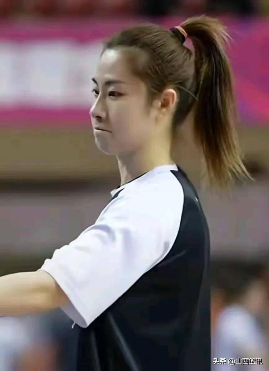 关于江苏女篮被逆转落败，CBA联赛应推进全面发展的信息