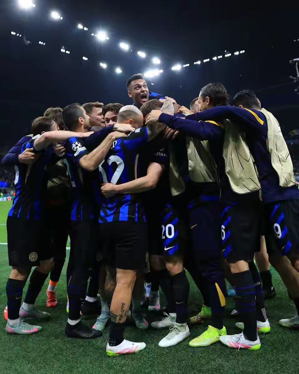 关于欧国联赛事火爆展开,球场激情四溢的信息 关于欧国联赛事火爆展开,球场激情四溢的信息