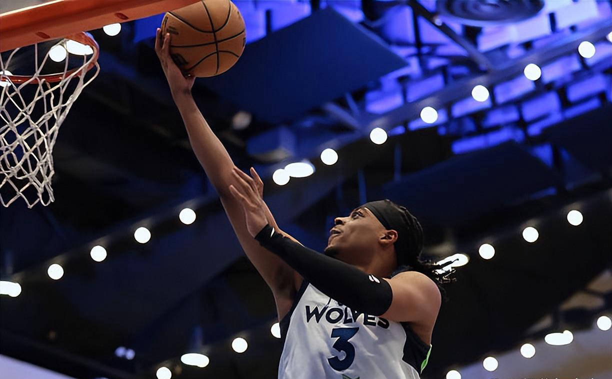 关于联盟新秀展现出色表现,引发球迷关注的信息 关于联盟新秀展现出色表现,引发球迷关注的信息