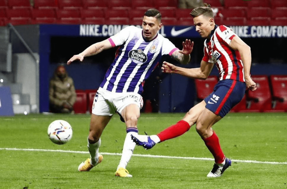 包含克罗地亚豪取八连胜登顶积分榜的词条