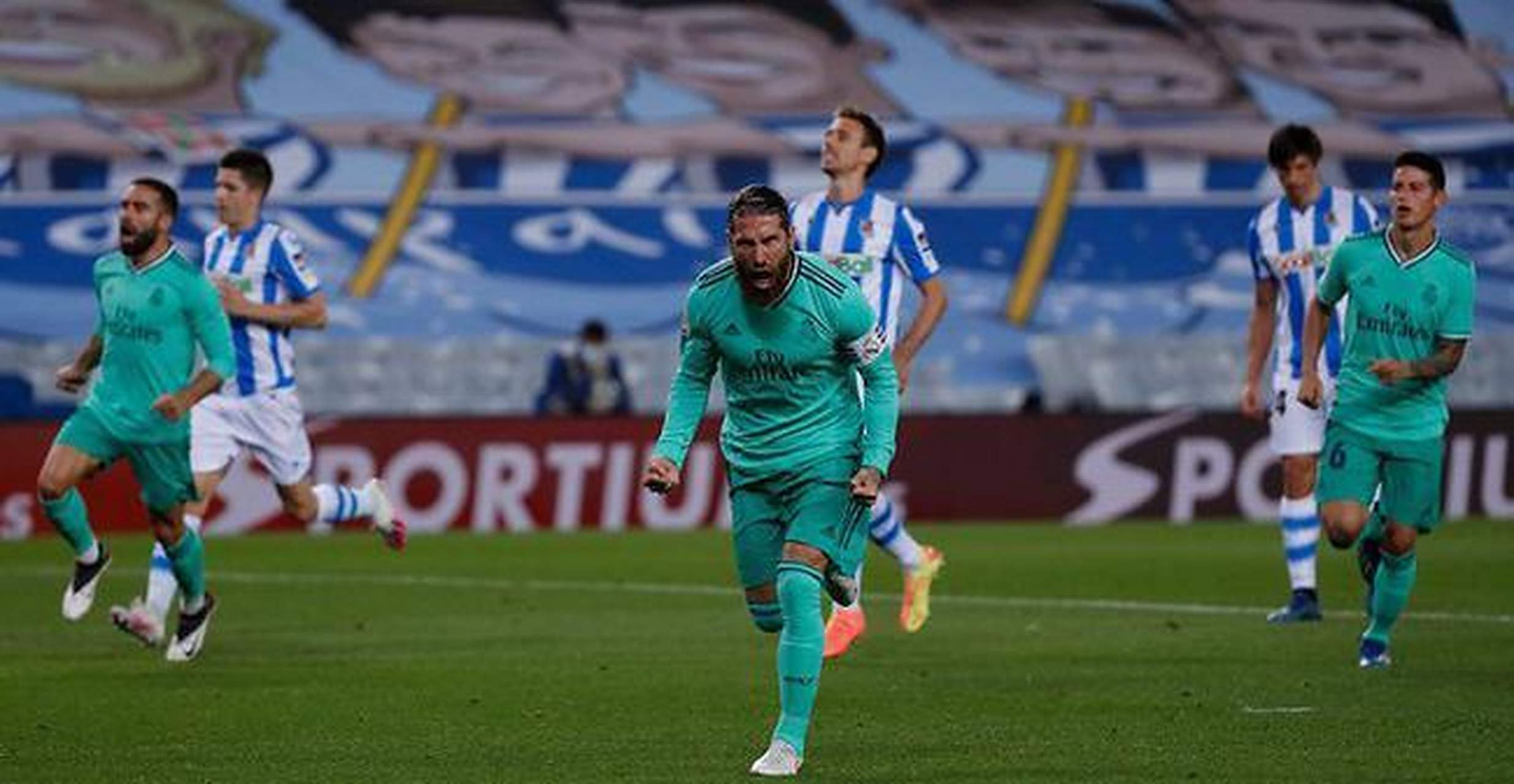 包含里昂冷门赢球,实现反超积分榜的词条 包含里昂冷门赢球,实现反超积分榜的词条