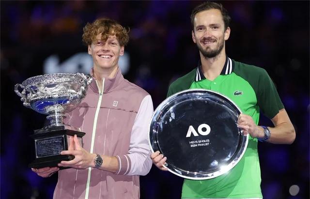 西班牙网球队强势澳大利亚网球队,梅德韦杰夫送出助攻的简单介绍 西班牙网球队强势澳大利亚网球队,梅德韦杰夫送出助攻的简单介绍