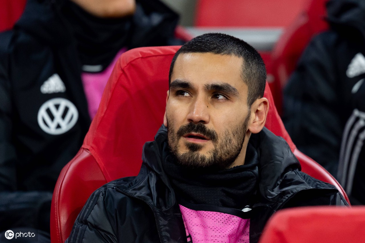 包含智利险胜德国,阿拉巴送出助攻的词条 包含智利险胜德国,阿拉巴送出助攻的词条